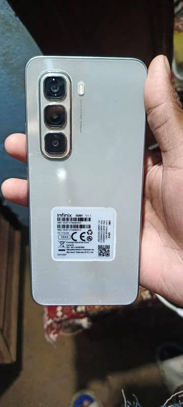 Infinix hot 50 pro Ram 8GB Room 128GB 0