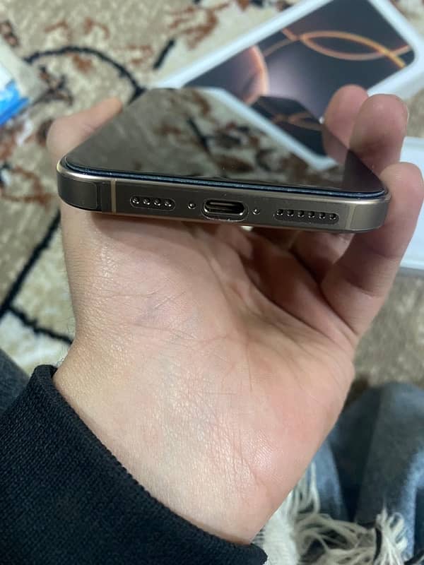 iphone 16 pro max dessert titanium 2