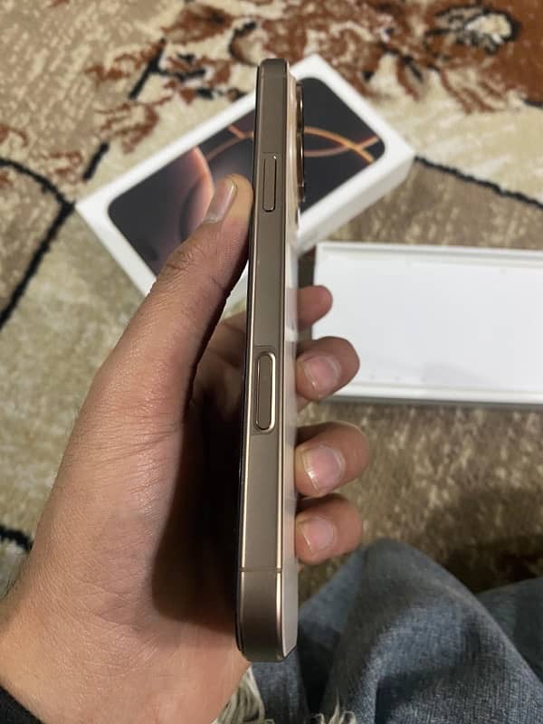 iphone 16 pro max dessert titanium 3