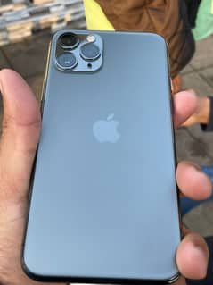 Im selling my iphone 11 pro Condition 10:10