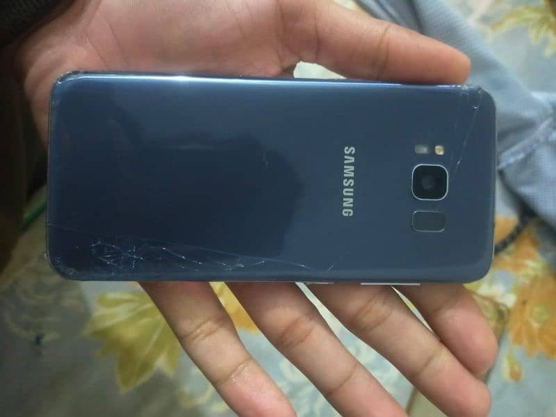 Samsung S8 for sale Prize 15000 3