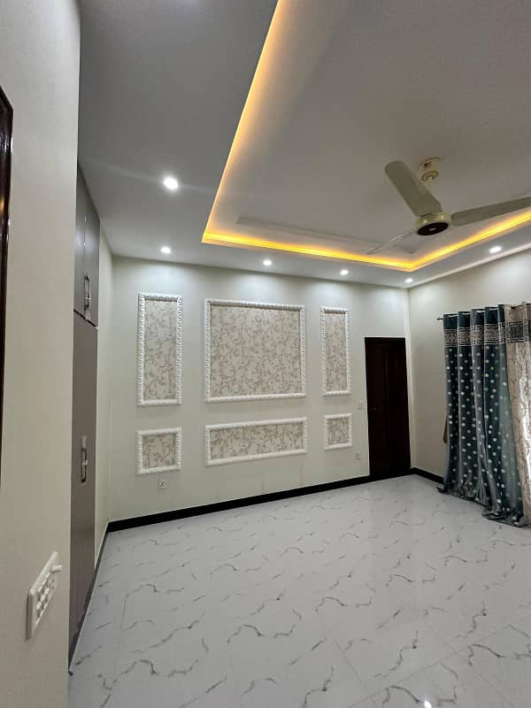 10 MARLA LIKE A NEW CONDITION UPPER PORTION EXCELLENT HOUSE FOR RENT IN JANIPER BLOCK BAHRIA TOWN LAHORE 5