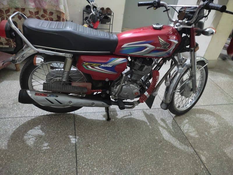 Honda 125 new condition 2