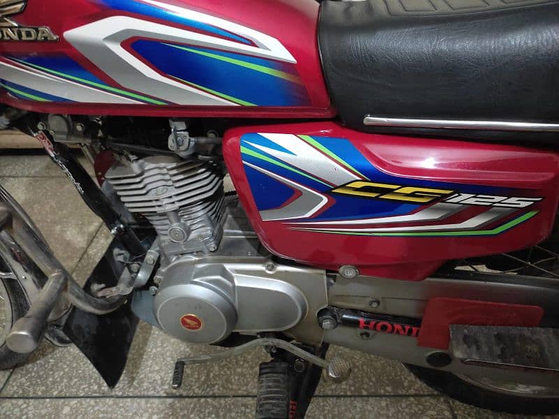 Honda 125 new condition 4