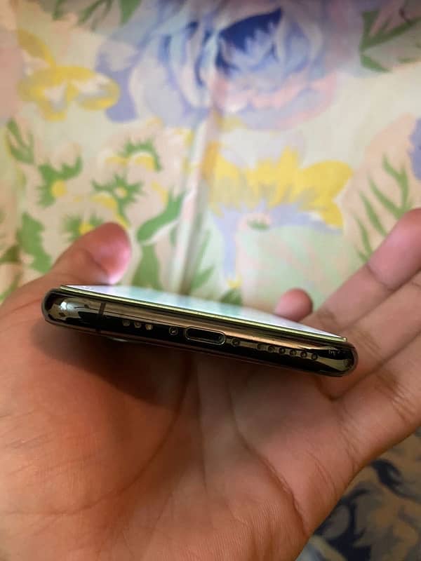 Iphone XS 64GB non PTA 6