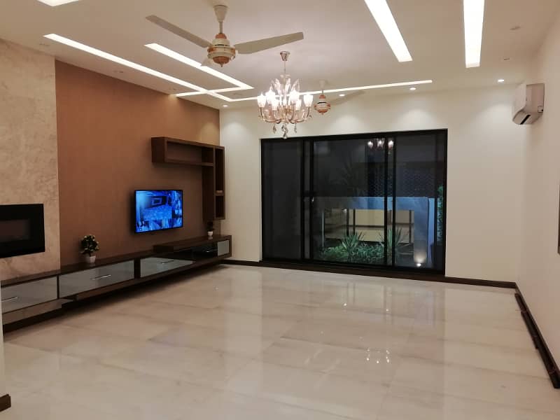 1 Kanal New Design Super Out House Prime Hot For Sale dha Phase3 0