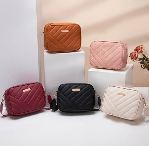 Affordable Cross-body bags 0