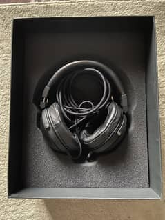 Fostex TH600 Reference Headphone + ST300 Stand