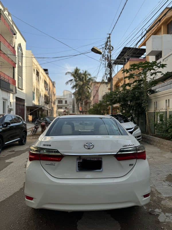 Toyota Corolla GLI 2017 4