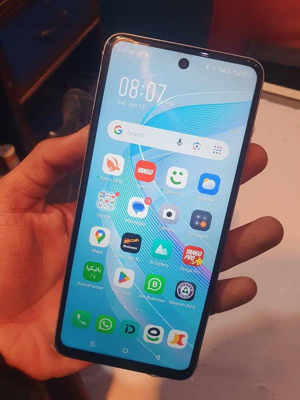 Infinix Smart 8 0