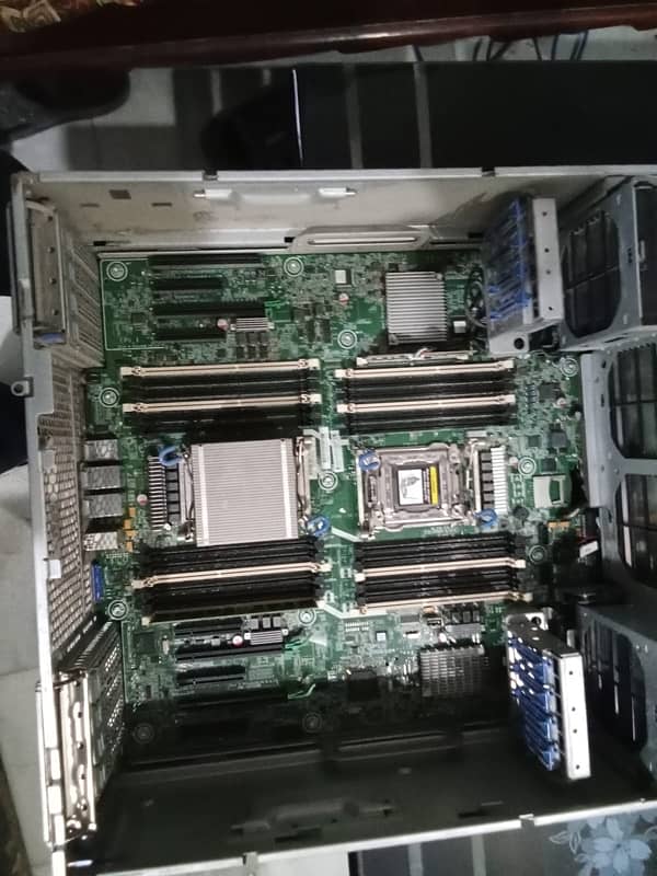 HP Server 1