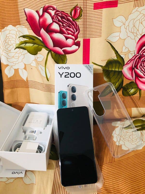 Vivo Y200 Brand New Box Open 0