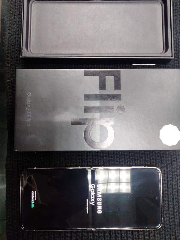 Samsung z flip 4 pta official 3