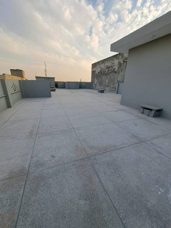 10 Marla Double Story House For Sale 25