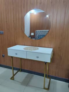 DRESSING TABLE WITH 2 SIDETABLES