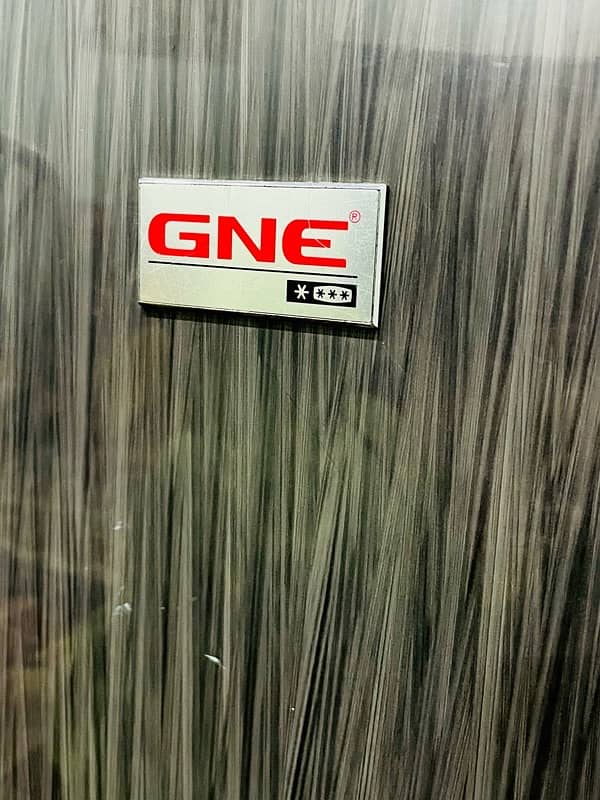 Urgent sell GNC freezer All ok   Full fresh glass door 3