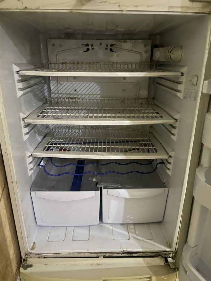 Pel refrigerator 1