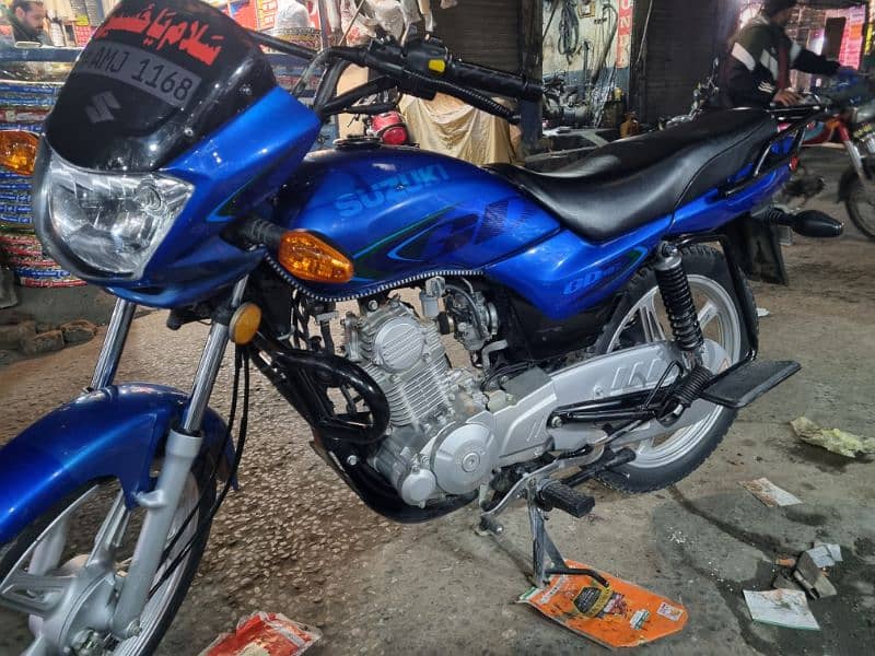 10/10 condition Suzuki 110 2