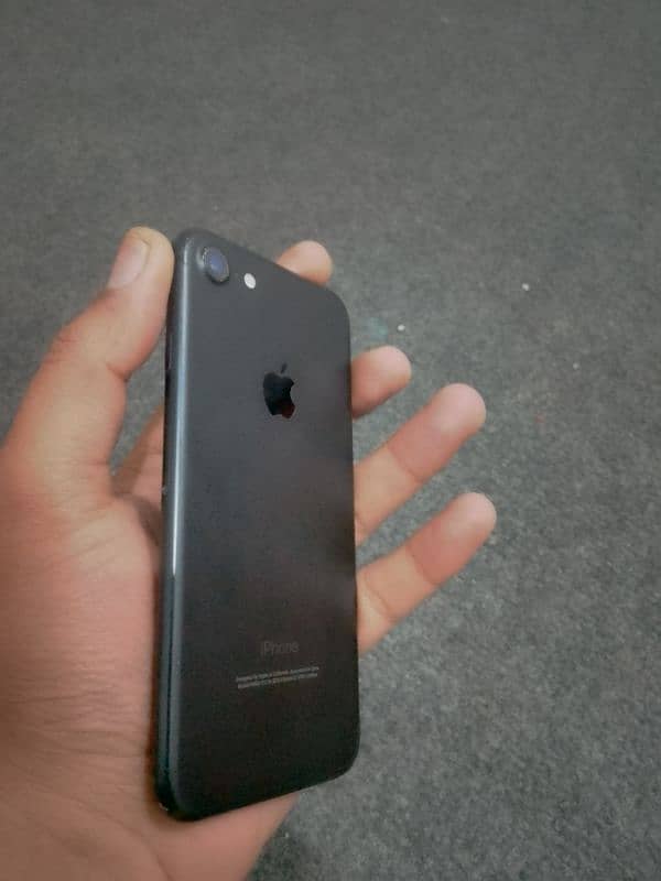 iphone 7 non pta ,32gb, 81% health 0