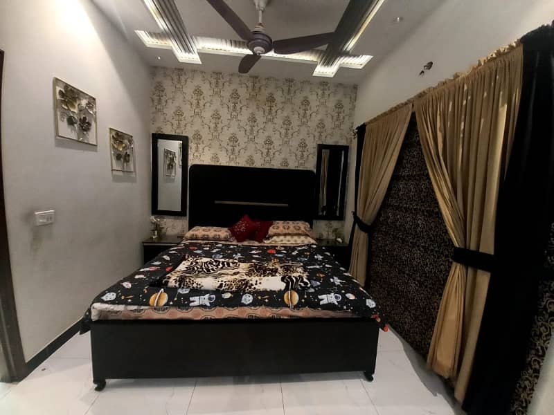 5 MARLA LIKE NEW HOUSE AVAILEBAL FOR RENT IN BAHRIA TOWN LAHORE 10