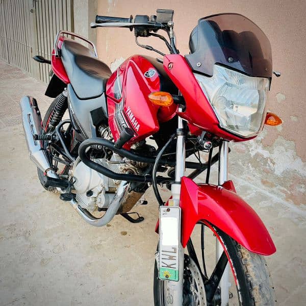 Yamaha YBR 125 (2016) 2