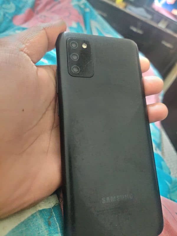 Samsung galaxy A02s full box condition saaf he just glass break 1