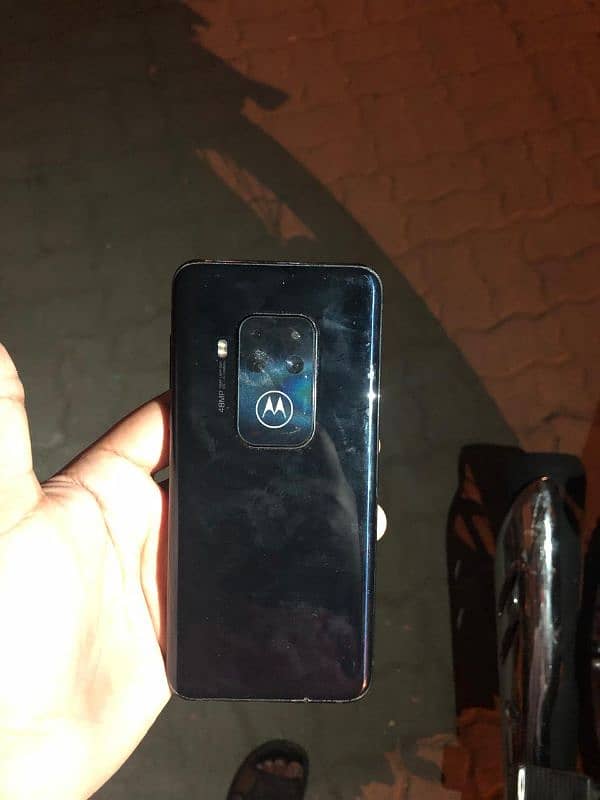 Motorola one zoom 2