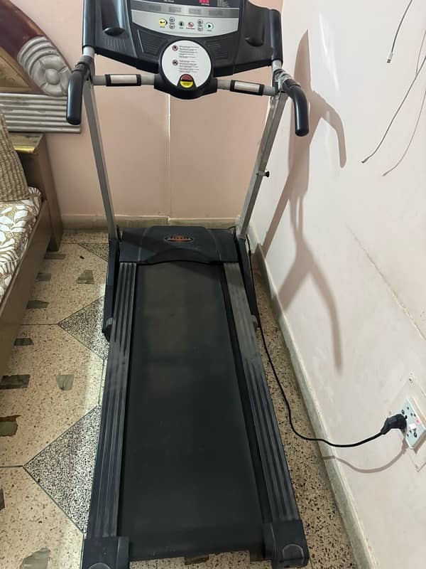 Advance fitness machine treadmill 130 kg weight supported 7