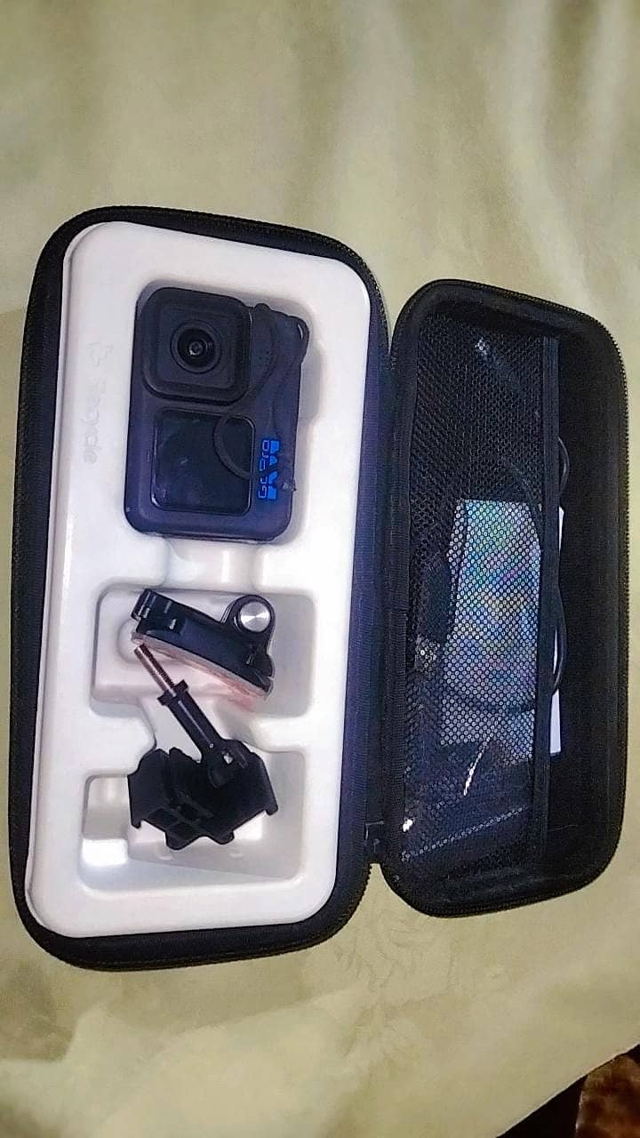 GoPro Hero 10 Camera for Sale - Excellent Condition 5