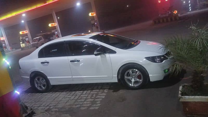 Honda Civic 2009 5