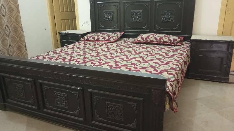 Wooden/sheet bed 3