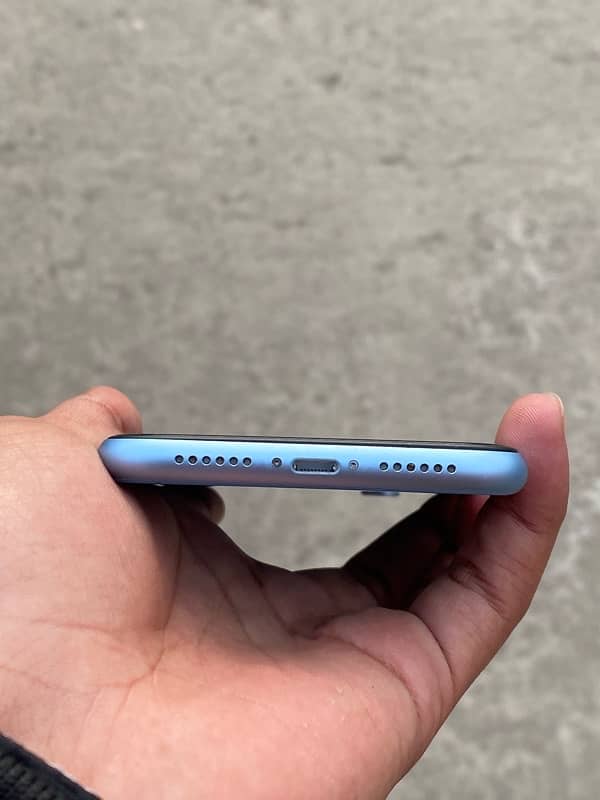 iPhone XR (128 GB PTA Approve) 1