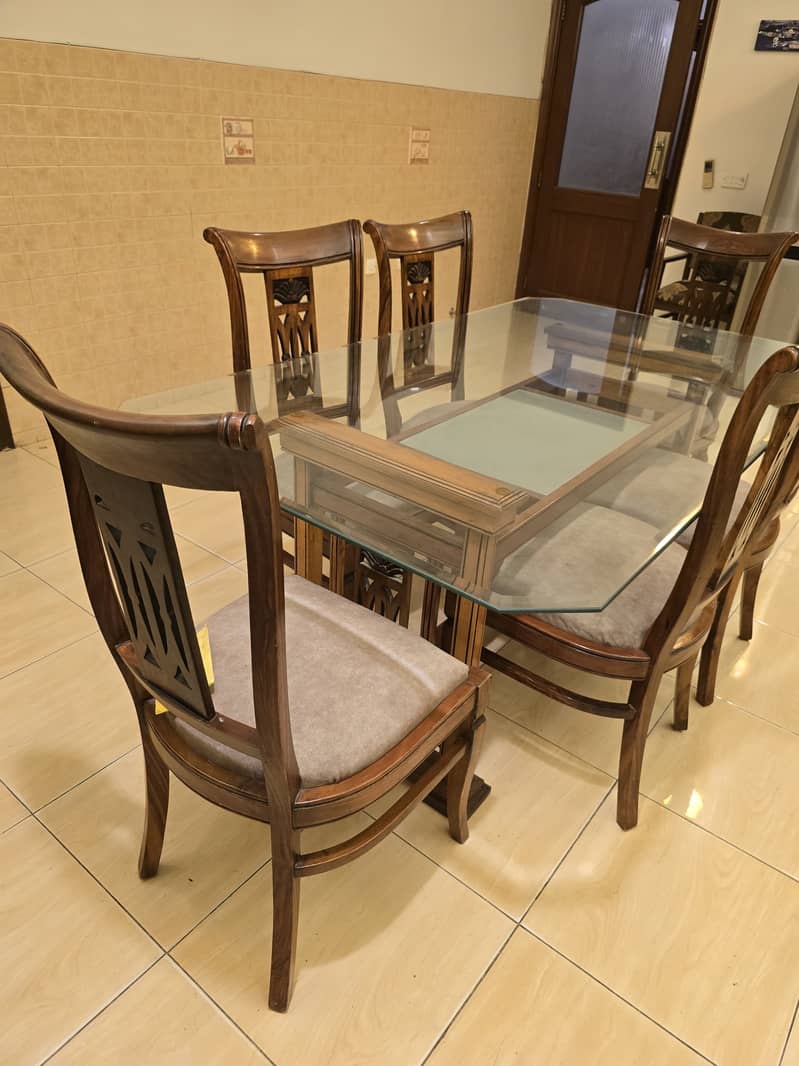 8 seater wood dining table 3