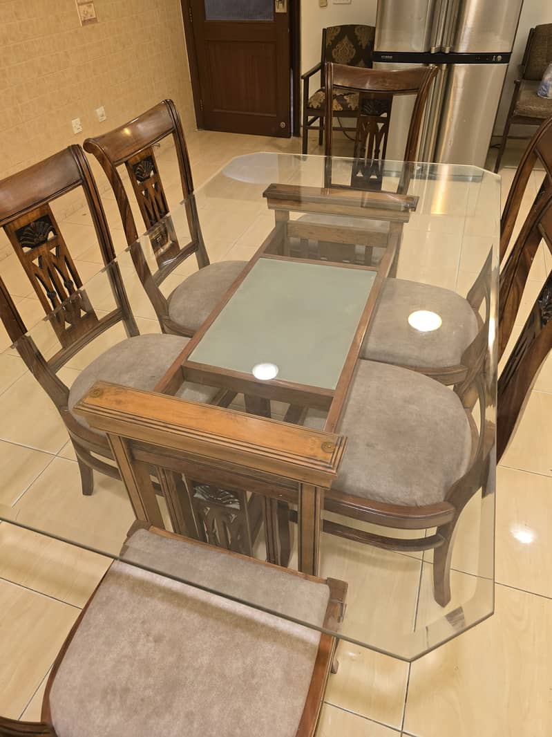 8 seater wood dining table 4