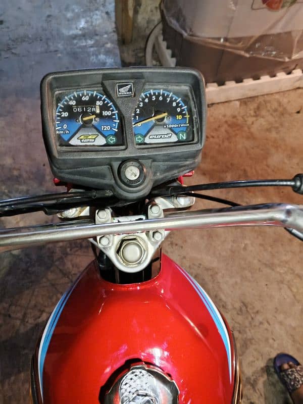 Honda 125, 03211156448 golden number ma 2