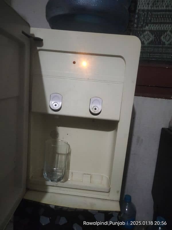 Conon Water Dispenser hot and cool 1