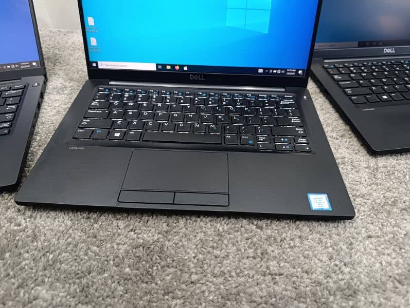 Dell 7380 i7 6th gen with 13.5 inch 1080p HD display 1