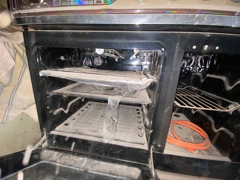 Sky Flame 5 Burner with Gas Oven & Grill Model AG VIII 6