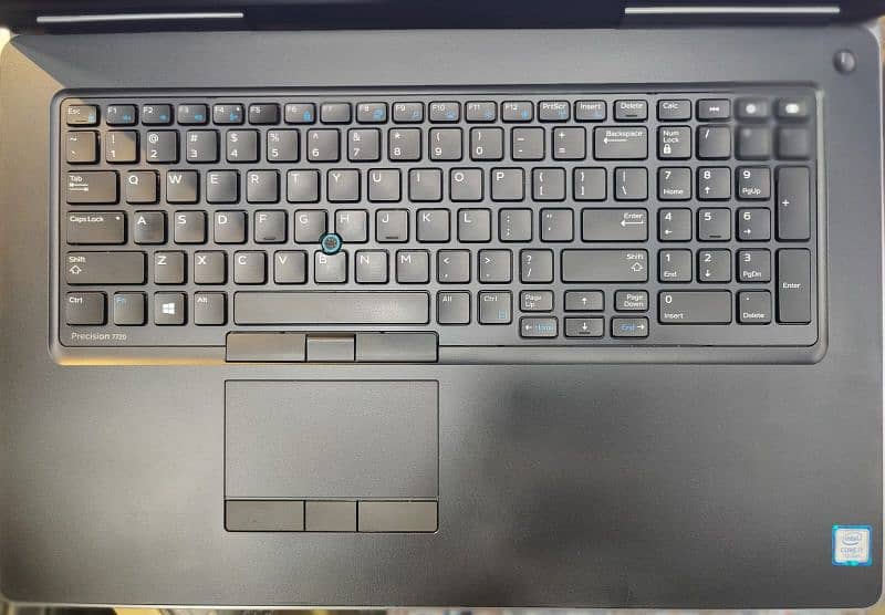 Dell Precision 7720 0