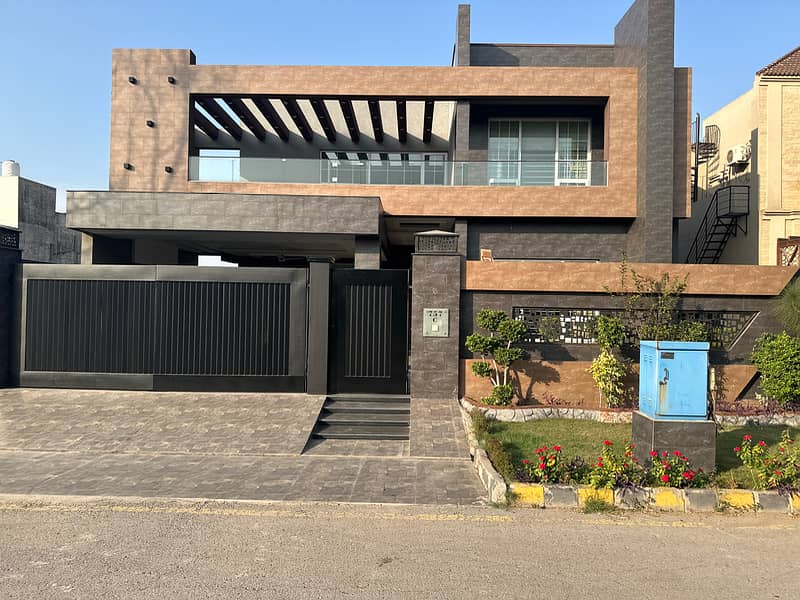 1 Kanal Brand New House Available For Sale 0