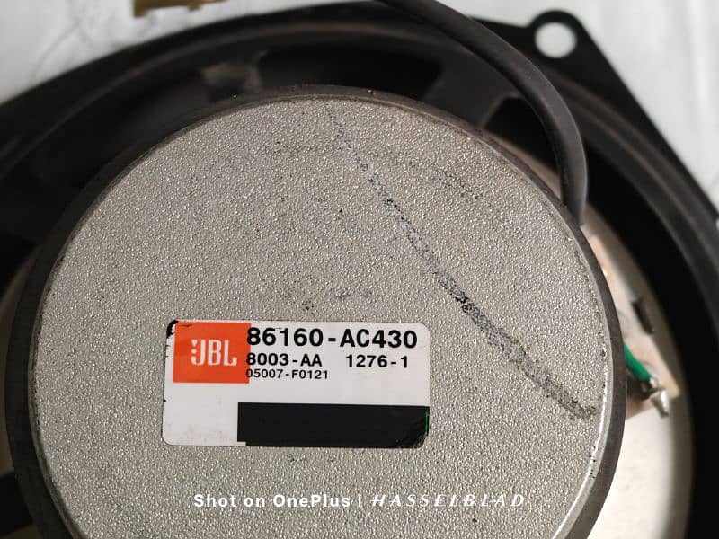 JBL speakers for Car 1