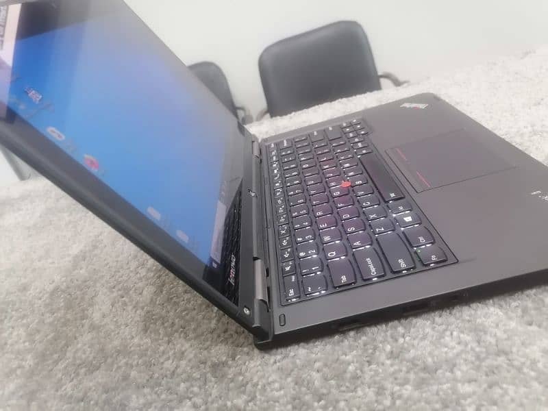 Lenovo Yoga 13 i3 4th gen with 360 touch screen 6