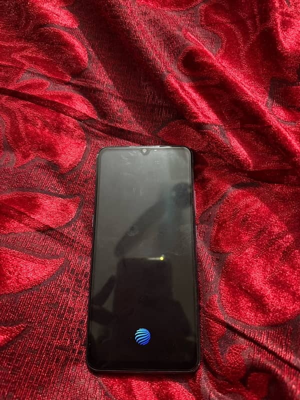 Vivo s1  4/128 3