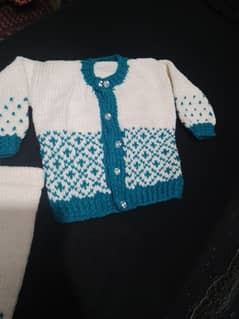 Woolen set for new born baby