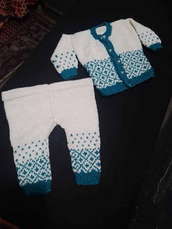 Woolen set for new born baby 1