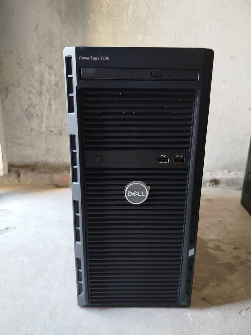 Dell Power Edge T130 / E3 1220 V6 / 8GB DDR4/ 250Gb Hard 0