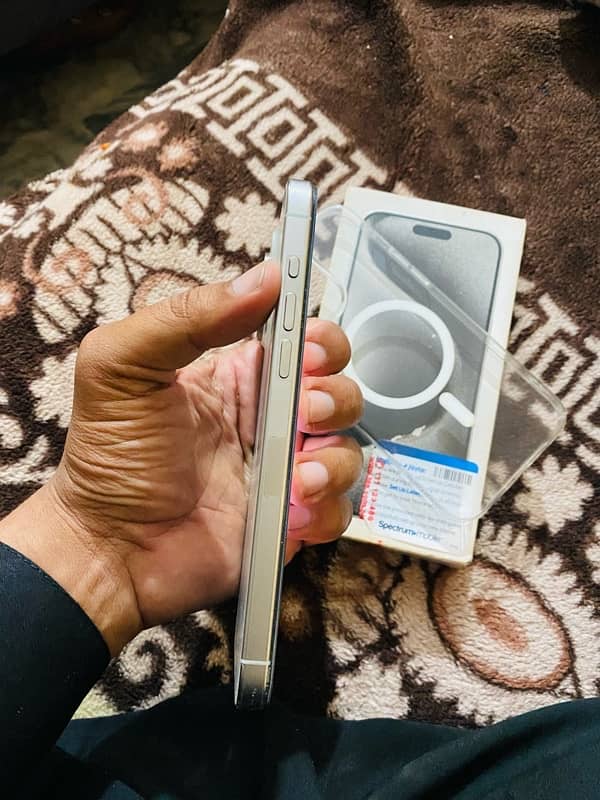 iphone 15 pro max 256gb non pta jv complete box white titanium 4