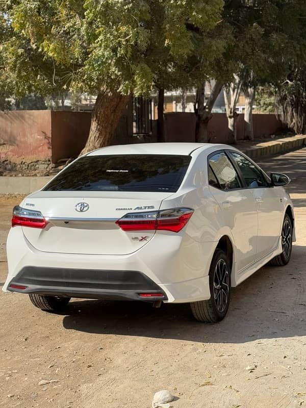 Toyota Corolla Altis 2023 6