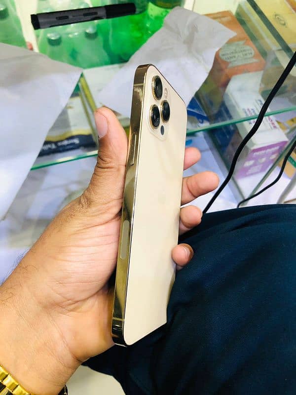 I phone 12 pro max 128gb 2