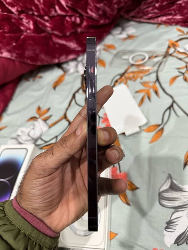 IPhone 14 Pro Max 256 GB in Immaculate Condition (PTA Approved) 4